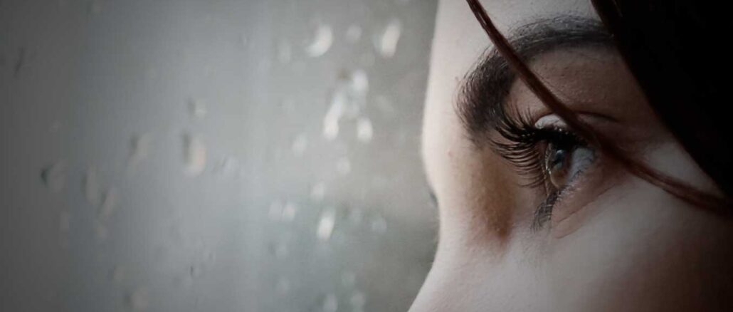 Sätt press på kommunerna så att friska patienter kommer ut